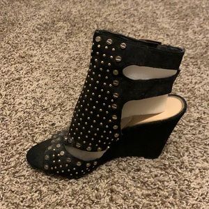 Jessica Simpson heels